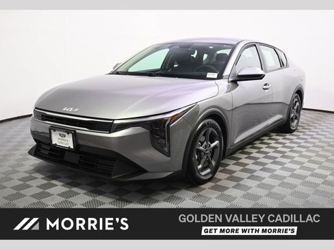 Used 2025 Kia K4 FWD image 1