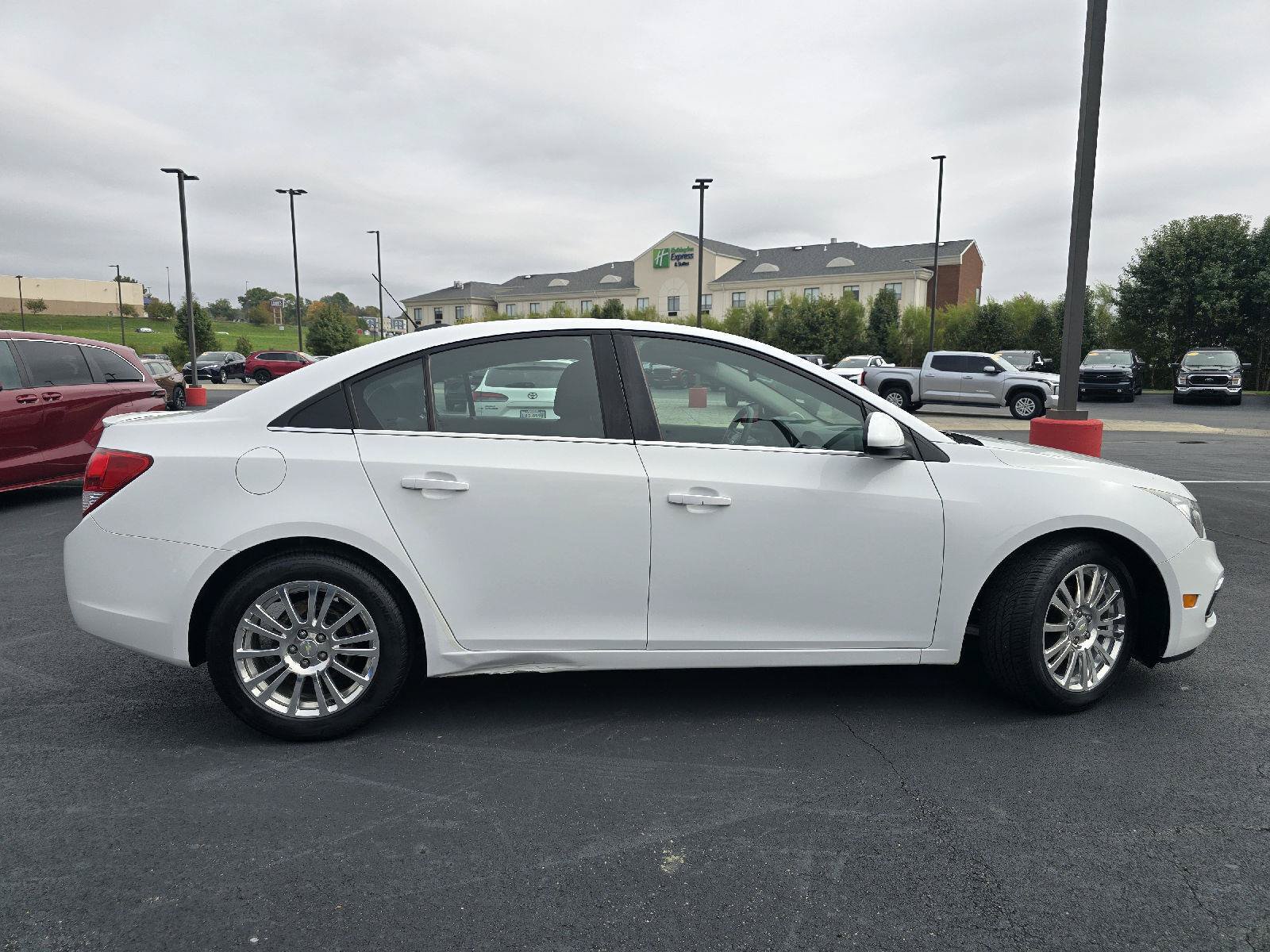 Used 2015 Chevrolet Cruze Eco FWD image 8