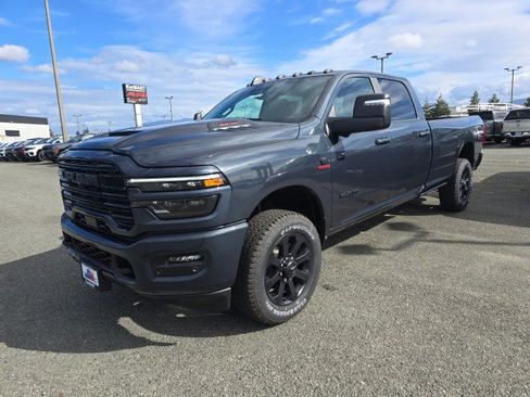 New 2026 RAM 2500 Laramie w/ Night Edition image 8