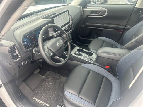Used 2025 Ford Bronco Sport Outer Banks w/ Outer Banks Tech Package+ AWD/4WD image 11
