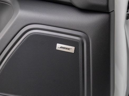 Certified 2026 Porsche Macan AWD/4WD image 21
