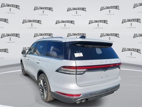 New 2025 Lincoln Aviator Reserve w/ Luxury Package image 3