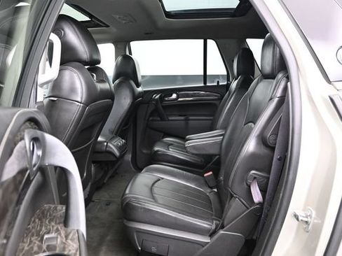 Used 2013 Buick Enclave Leather AWD/4WD image 18