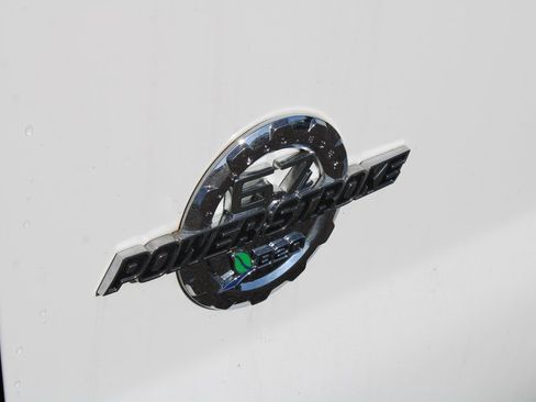 Used 2016 Ford F550 4x4 Crew Cab Super Duty image 29