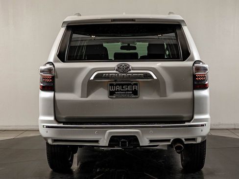 Used 2019 Toyota 4Runner Limited AWD/4WD image 7