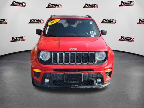 Used 2023 Jeep Renegade Latitude w/ Sun/Sound Group image 2