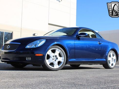 Used 2002 Lexus SC 430 Convertible image 3