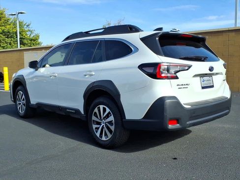 Certified 2025 Subaru Outback Premium w/ Popular Package #1A image 5