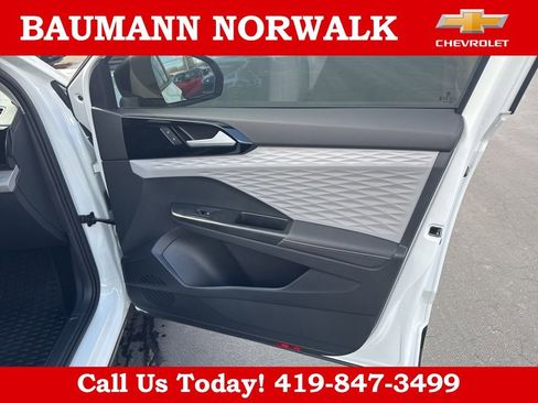 Used 2024 Volkswagen Taos S FWD image 22