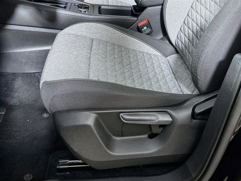 Used 2025 Volkswagen Tiguan S AWD/4WD image 19