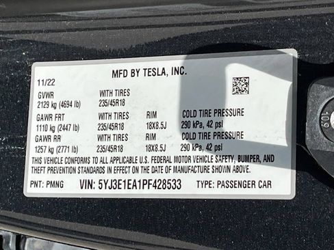 Used 2023 Tesla Model 3 Standard Range RWD image 33