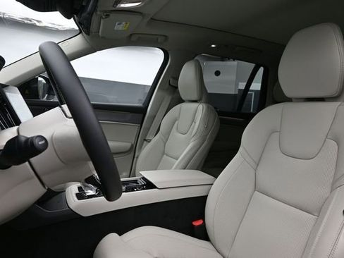 New 2026 Volvo XC90 B6 Ultra w/ Protection Package Premier AWD/4WD image 10