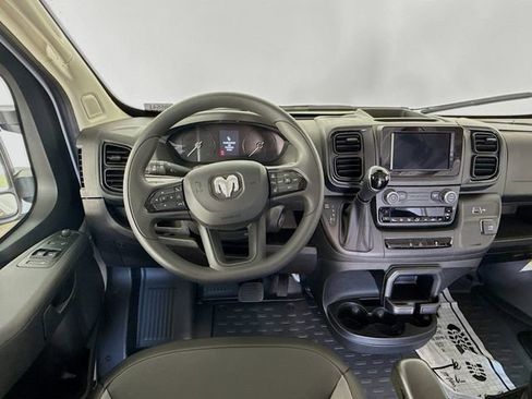 Used 2025 RAM ProMaster 1500 w/ Convenience Group image 28
