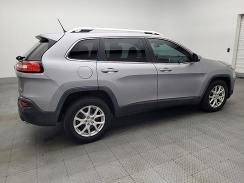Used 2014 Jeep Cherokee Latitude FWD image 10