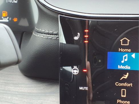 New 2026 Jeep Grand Cherokee Limited w/ Limited Altitude Package AWD/4WD image 21