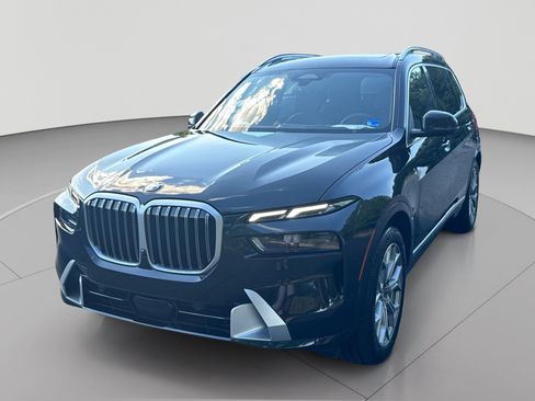 Used 2026 BMW X7 xDrive40i AWD/4WD image 11
