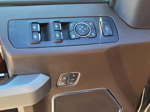 Used 2022 Ford F250 King Ranch w/ FX4 Off-Road Package image 20