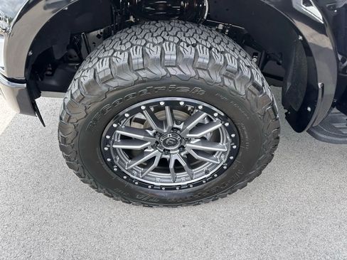 Used 2022 Ford F150 Raptor w/ Equipment Group 801A High image 16