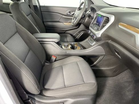 Used 2023 GMC Acadia SLE AWD/4WD image 12