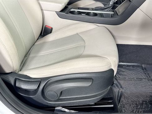 Used 2015 Hyundai Sonata SE w/ Option Group 09 image 28