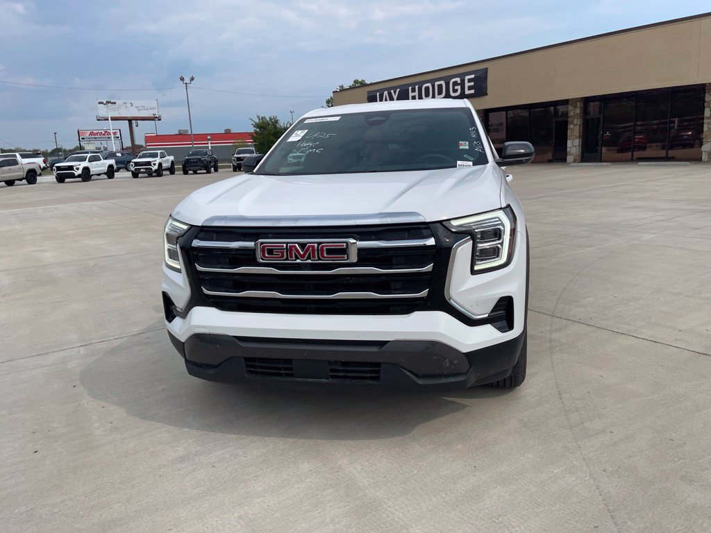 Used 2026 GMC Terrain Elevation AWD/4WD image 2