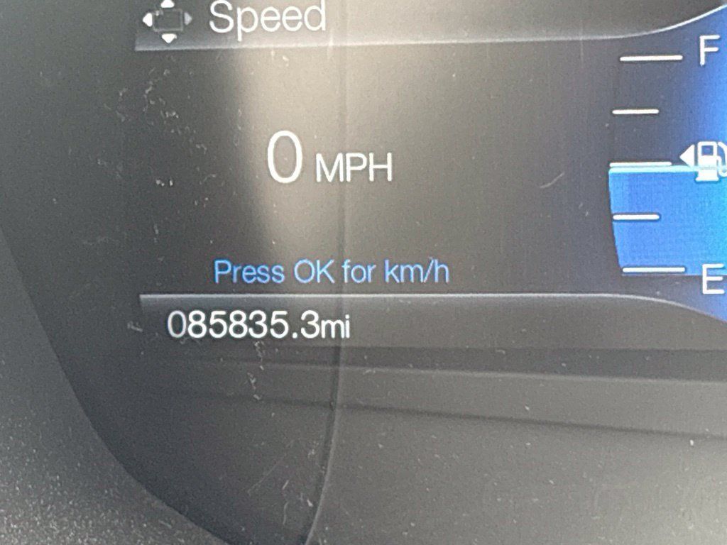 Used 2017 Ford Fusion SE w/ Fusion SE Technology Package FWD image 17
