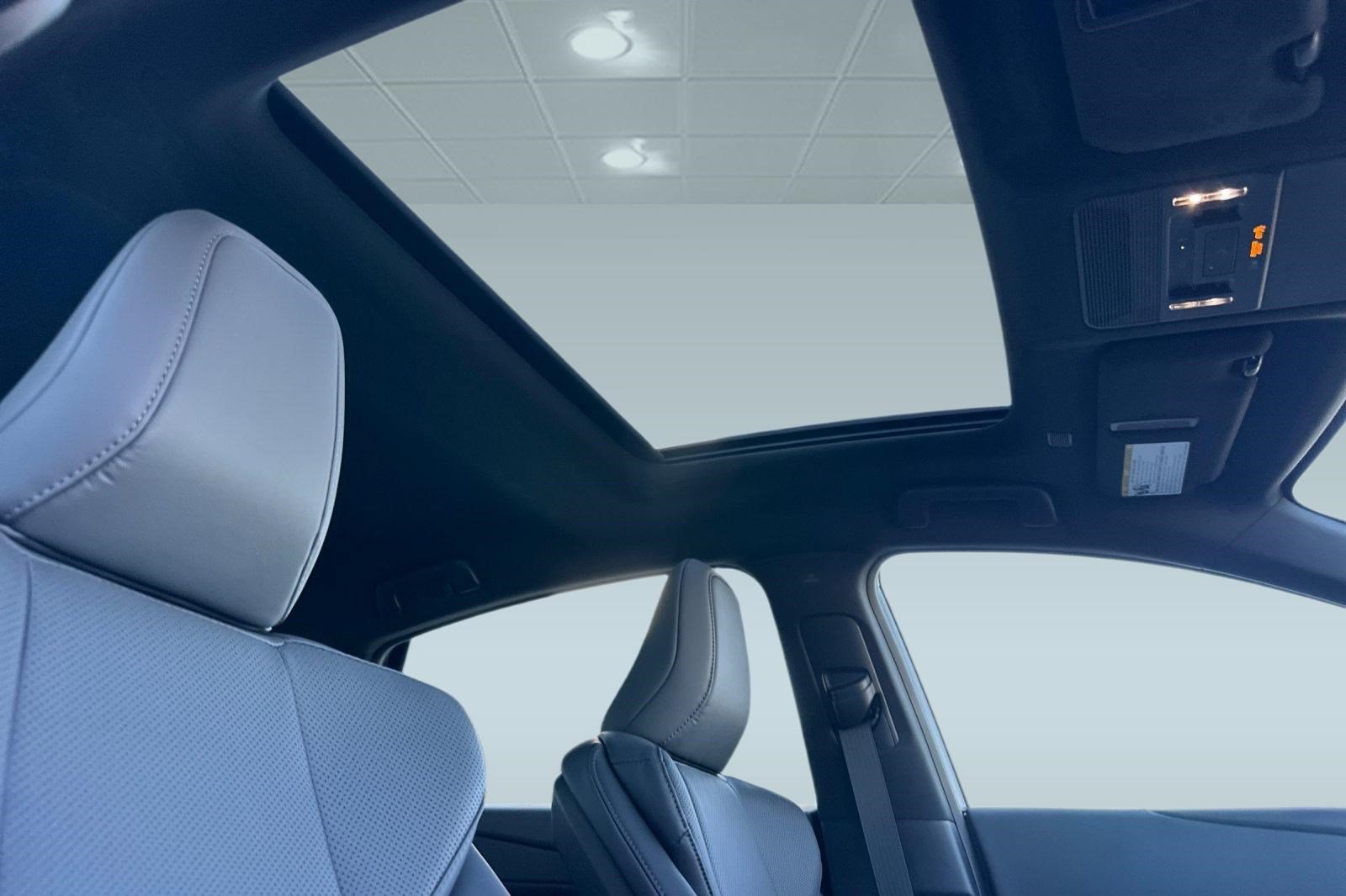 New 2026 Lexus ES 350h w/ Cold Area Package FWD image 21