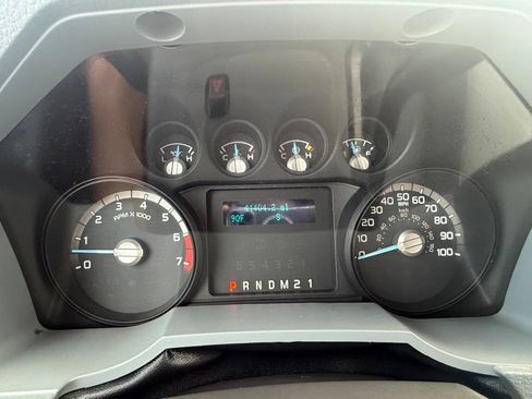 Used 2016 Ford F250 XL w/ Power Equipment Group AWD/4WD image 14