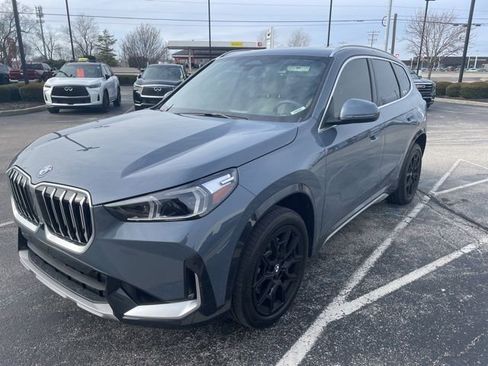 Certified 2025 BMW X1 xDrive28i w/ Technology Package image 8