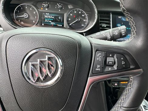 Used 2018 Buick Encore Preferred image 26