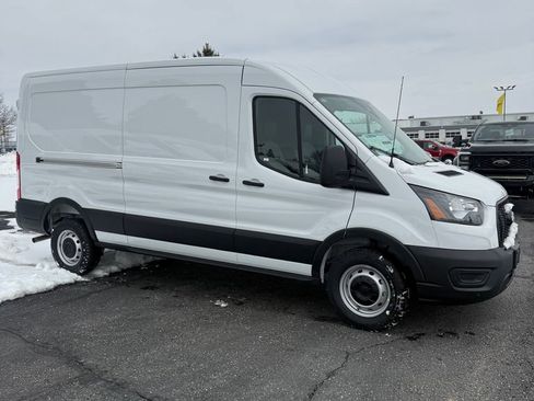 New 2026 Ford Transit 250 Low Roof w/ Load Area Protection Package RWD image 4