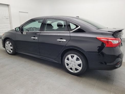Used 2019 Nissan Sentra SR w/ Electronics Package FWD image 3