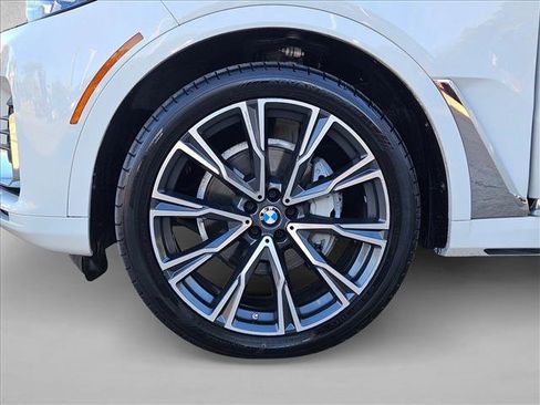 Used 2019 BMW X7 xDrive40i w/ Premium Package image 26
