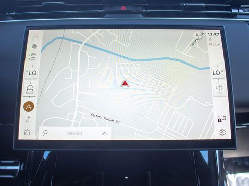 Used 2025 Land Rover Range Rover Sport Autobiography image 29