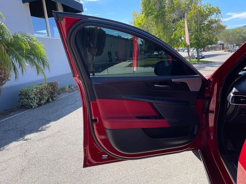 Used 2019 Jaguar XE Landmark Edition RWD image 22