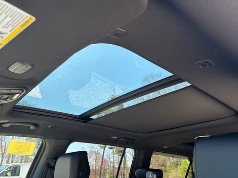 New 2026 Jeep Grand Wagoneer L 4WD image 23