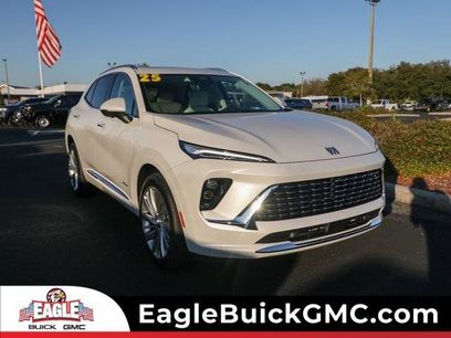 New 2025 Buick Envision Avenir