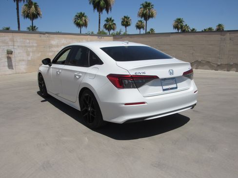 Certified 2024 Honda Civic Sport image 6