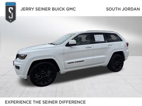 Used 2021 Jeep Grand Cherokee Laredo X image 1