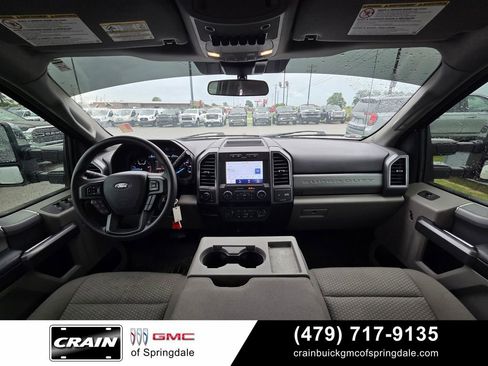 Used 2021 Ford F250 XLT w/ XLT Premium Package AWD/4WD image 25
