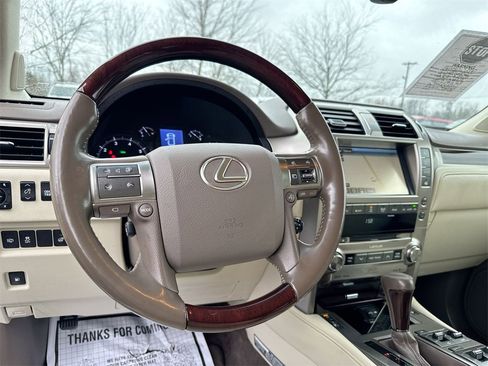 Used 2019 Lexus GX 460 Luxury image 11