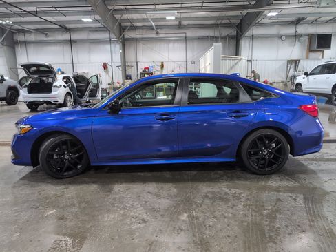 Used 2022 Honda Civic Sport image 5