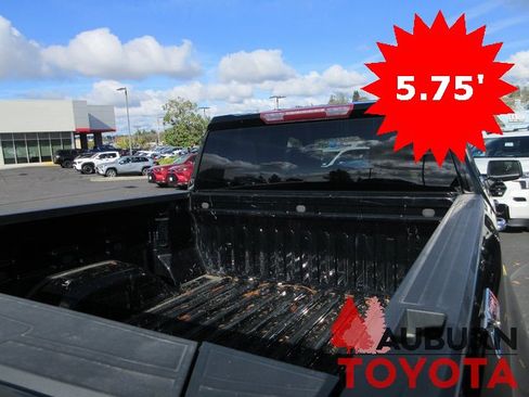 Used 2021 GMC Sierra 1500 SLT w/ X31 Off-Road Package image 8