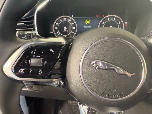 New 2025 Jaguar F-PACE R-Dynamic S image 14