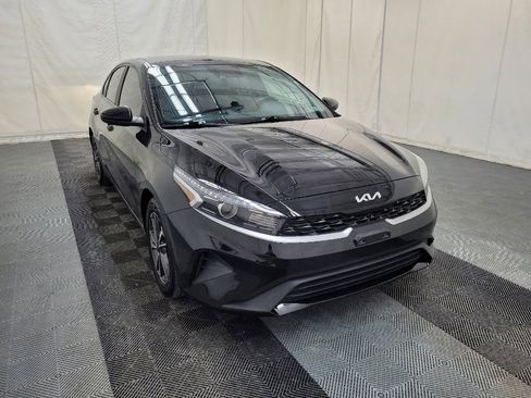 Used 2022 Kia Forte LXS image 13