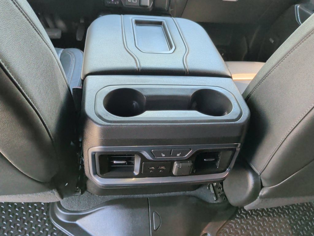 Used 2021 GMC Sierra 1500 AT4 w/ AT4 Premium Package AWD/4WD image 40