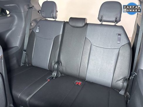 Used 2022 Toyota Sienna XSE image 27