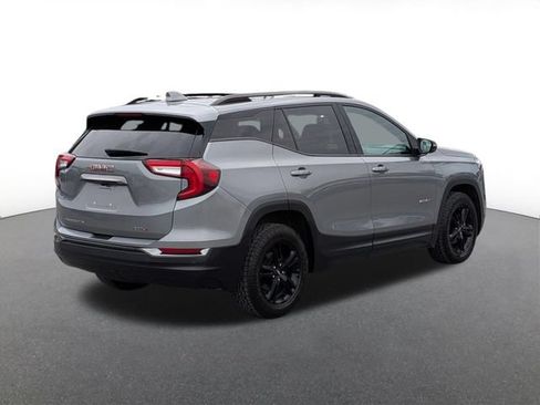 Used 2023 GMC Terrain AT4 AWD/4WD image 3