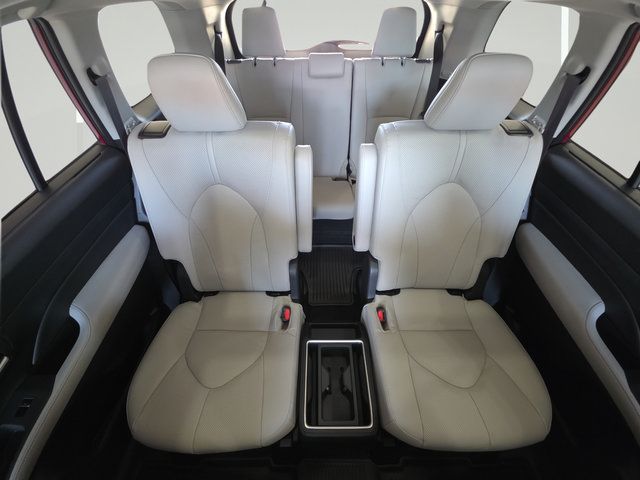 New 2026 Toyota Grand Highlander AWD image 27