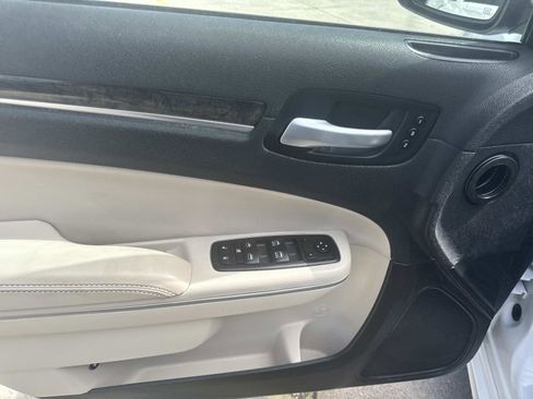 Certified 2023 Chrysler 300 Touring L w/ Popular Equipment Group image 20